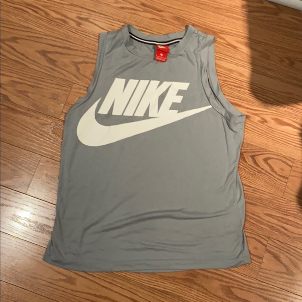 Nike loose tee